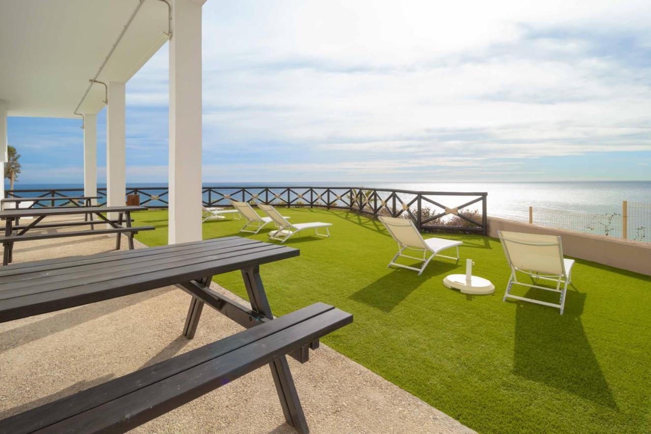 Bayview Hills, Luxury 2 Bedroom Apartment Малага Екстериор снимка