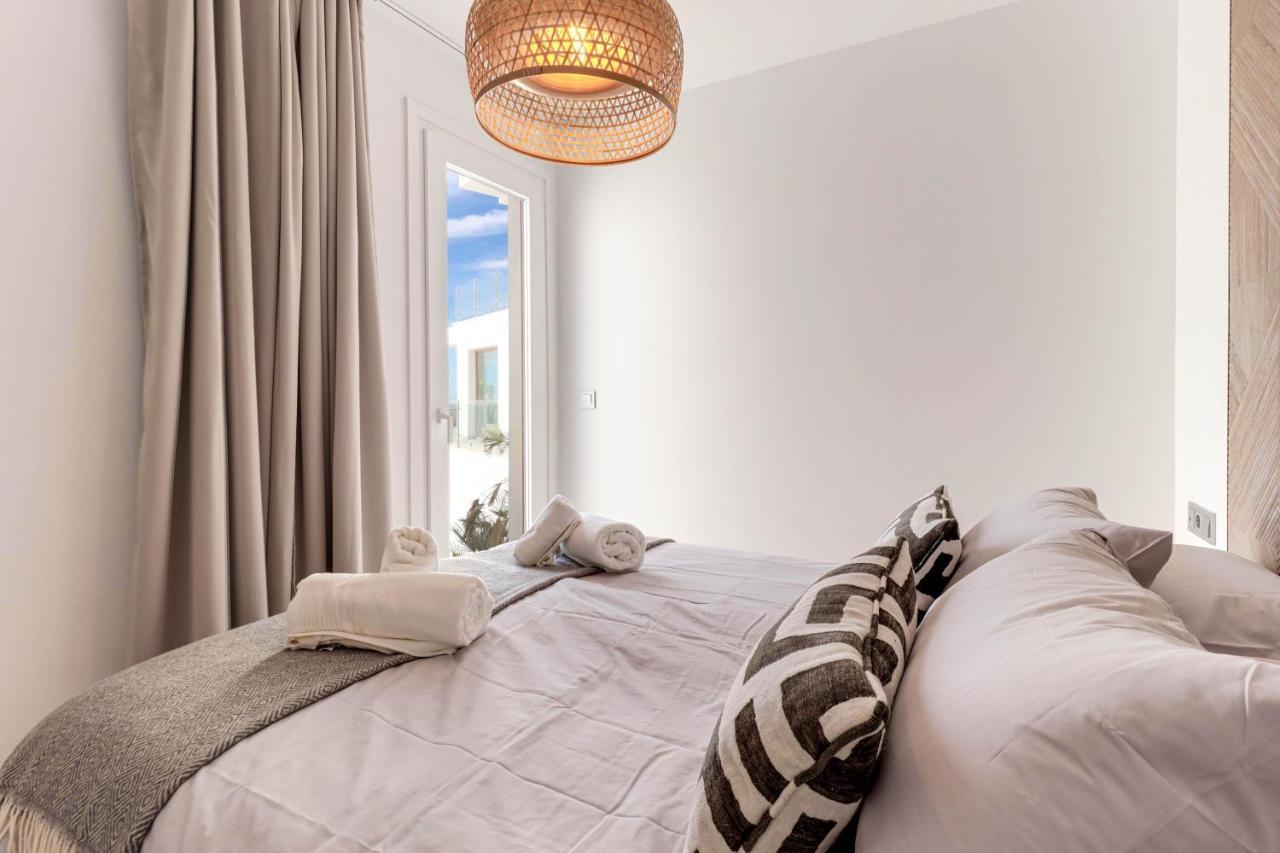 Bayview Hills, Luxury 2 Bedroom Apartment Малага Екстериор снимка