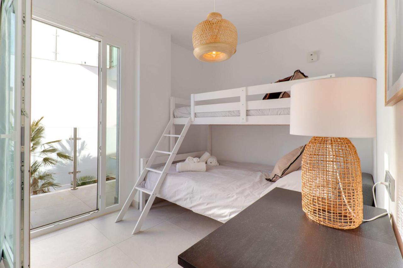 Bayview Hills, Luxury 2 Bedroom Apartment Малага Екстериор снимка
