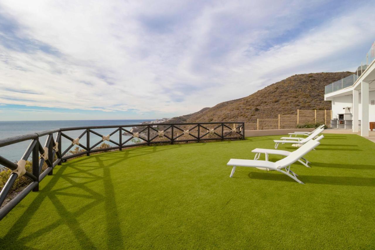 Bayview Hills, Luxury 2 Bedroom Apartment Малага Екстериор снимка